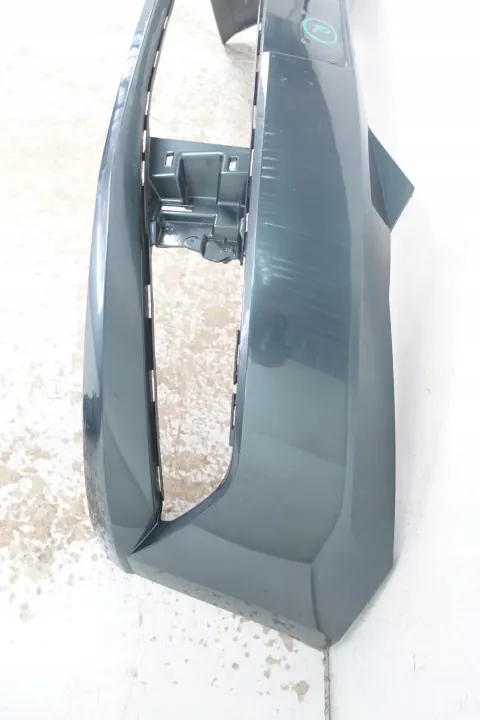 Parachoques delantero Skoda Fabia III OEM 6V0807221 - Usado image 6