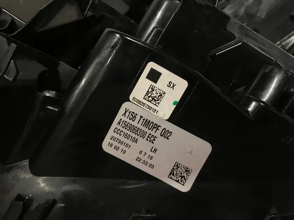 Luz trasera izquierda Mercedes GLA 156 image 5