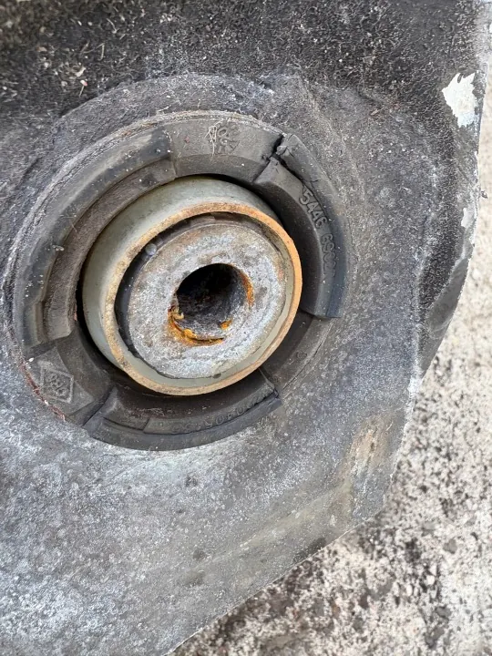 Bracos Suspensão Dianteira OEM 93459571 Trafic/Vivaro image 6
