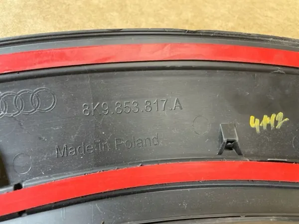 OEM 8K9853817A Pare-boue arrière gauche Audi A4 B8 image 8