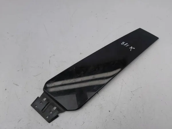 Audi A5 2024 Vänster dörr fönsterpackning OEM 8W8853289 image 2
