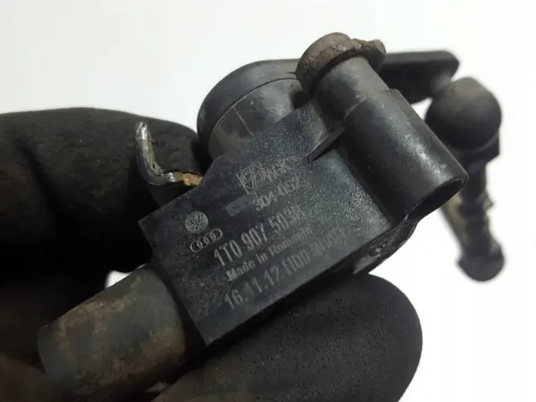 Sensor de Nível Audi OE OEM 1T0907503B Usado image 3