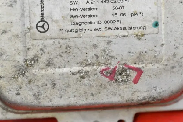 Xenon-virtalähde OEM 5DC009060-00 Vasen Mercedes E-sarja image 9