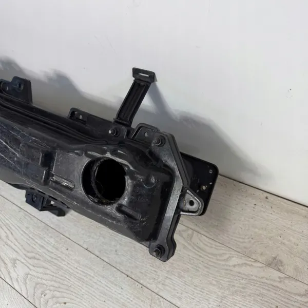 Barra reforço para-choques traseiro Kia OEM JPF86631F1500 image 6