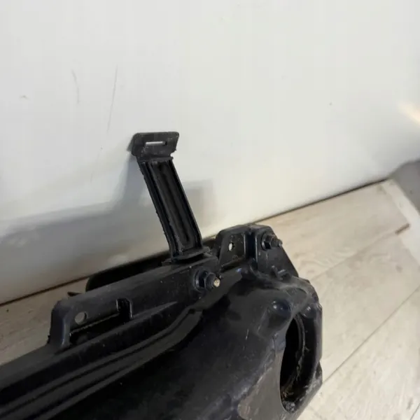 Barra reforço para-choques traseiro Kia OEM JPF86631F1500 image 8
