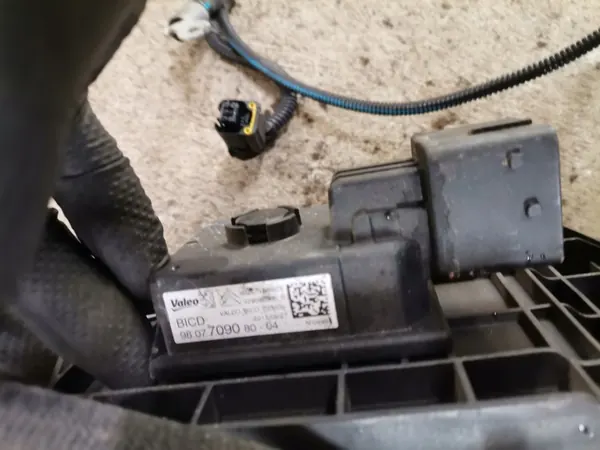 Módulo Start-Stop OEM 9819598180 para Peugeot 308 image 4