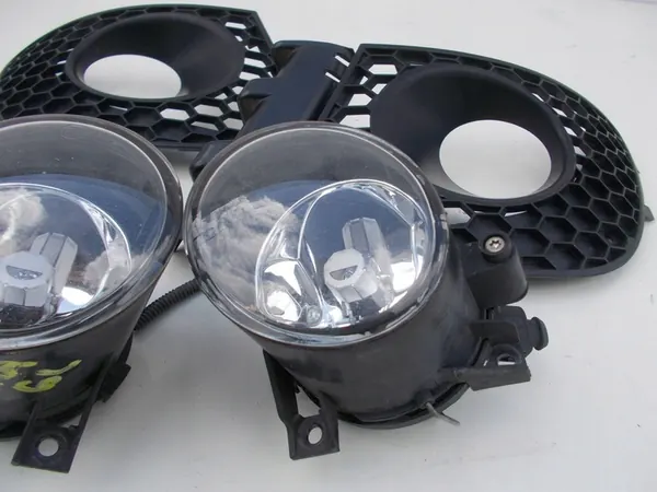 Grade de Para-choque Halógena Esquerda Direita Seat Ibiza III 6L 5P0941699A image 4