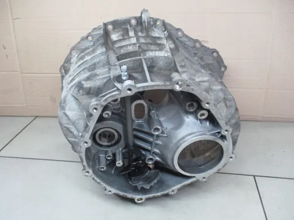 Audi OE 0AW301383H Multitronic Versnellingsbak Behuizing image 2