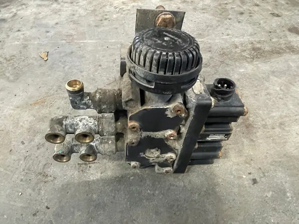 Vanne ECAS Scania P380 2009-2012 2084504 image 1