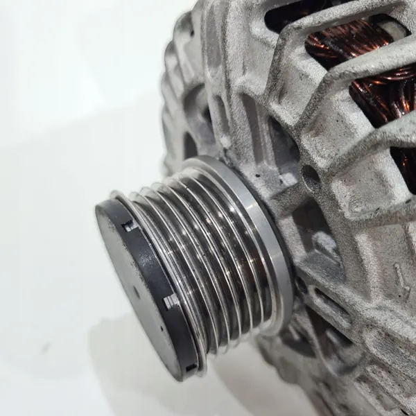 Vaihtovirtageneraattori Bosch 1 986 A00 572 image 3