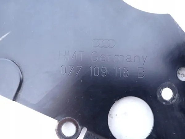 Couvercle Droit Distribution OEM 077109188B Audi A6 S6 image 3