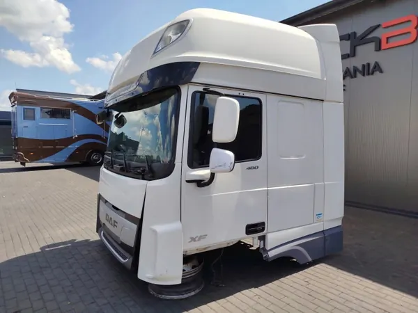 Cabine DAF XF 106 CCS OEM 6137686 - État Utilisé image 7