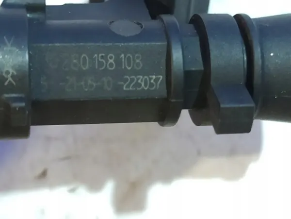 SAAB 9-5 (YS3G) Injektor 1.6L 2011 OEM 93186230 image 5