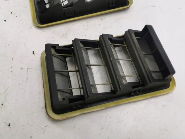 Rejilla ventilación parachoques trasero Land Rover Evoque I 2015 OEM 6H5219K502AB image 7