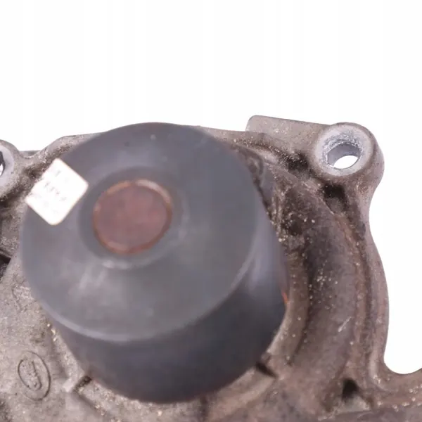 Vattenpump Mercedes W176 OM607 1.5 DCI 210106113R image 3