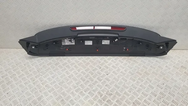 Audi A1 82A Spoiler Feu Stop Hayon OEM 82a827917a image 4