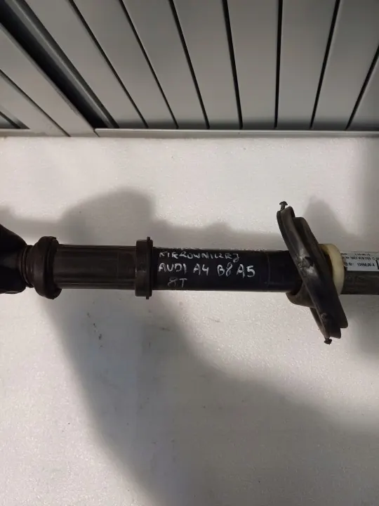 Styrkolumnaxel OEM 8K1419753C för Audi A4 B8 image 6