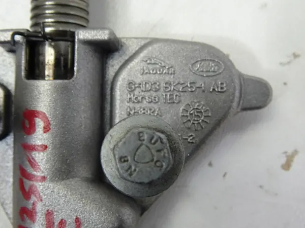 JAGUAR XE 2.0 D Tensionador 2015-2024 G4D3-SK254 AB image 3