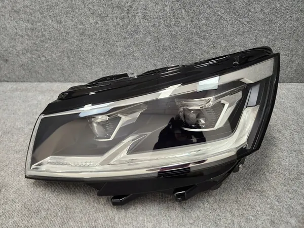 Conjunto de Faróis Dianteiros VW Transporter T6 Full LED 19- image 2