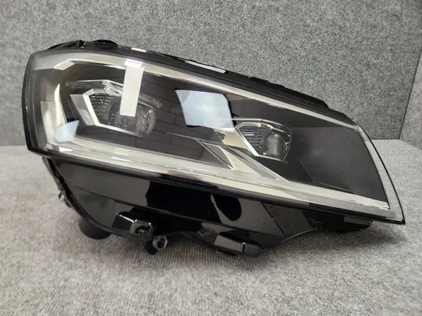 Conjunto de Faróis Dianteiros VW Transporter T6 Full LED 19- image 9