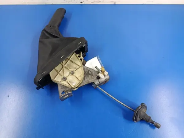 Handbremshebel Ford Focus MK1 OEM 98AG-2780 image 3