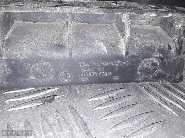 Puskimen tuki Skoda Octavia 2006 1z0807183 image 3