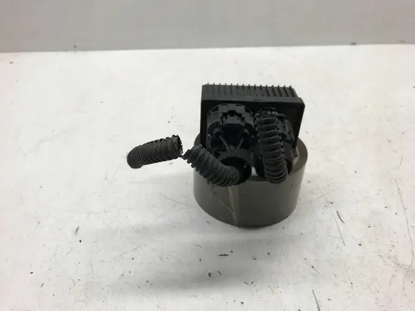 Sytytysvastusrele Opel Meriva B Astra J 1.7 CDTI 55557761 image 4