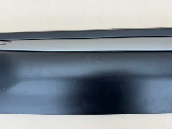 OEM BJ32-274A48 Oikea Takaoven Lista - Range Rover Evoque image 5