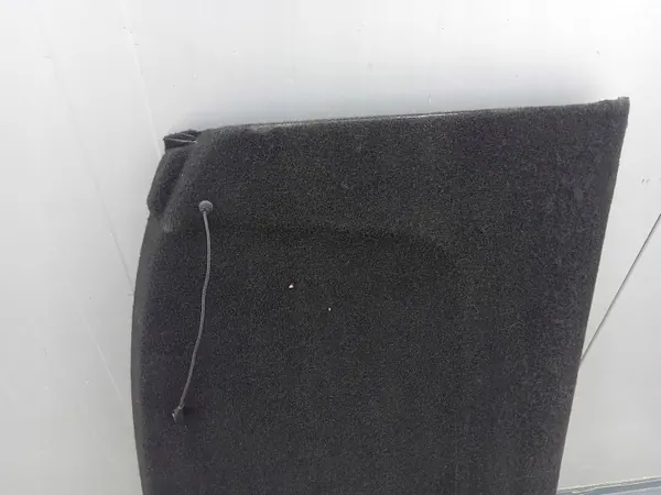 Étagère coffre arrière OEM 5M0867789 pour VW Golf V Plus image 3