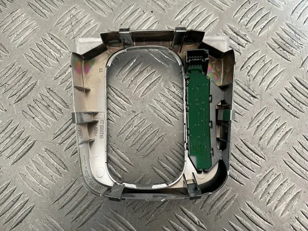 VW Golf VI Vaihdekepin Kotelo DSG 1K1713203S image 6