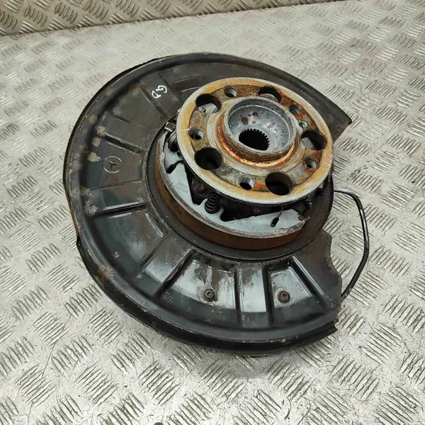 Bakre högra nav MERCEDES-BENZ E (W212) A2123500241 image 3