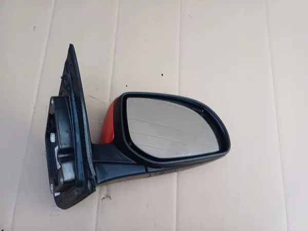 Oikea Peili 3-Pinni OEM Hyundai i20 BH Väri image 4