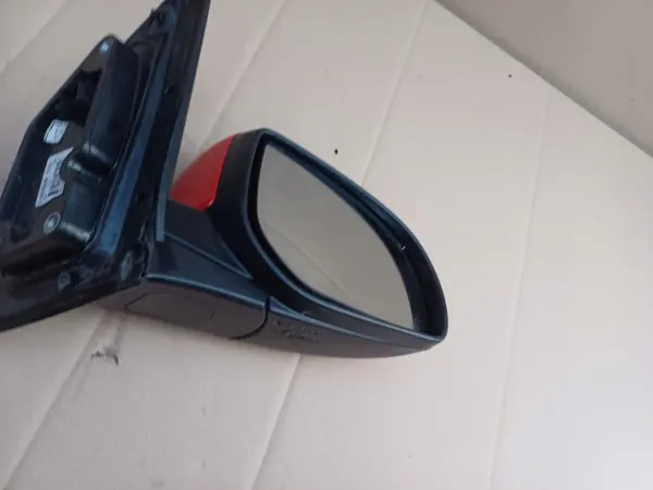 Oikea Peili 3-Pinni OEM Hyundai i20 BH Väri image 5