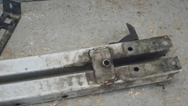 Poutre de pare-chocs avant Opel Mokka A OEM JKM23666 image 8