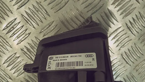 Hella Halógeno Direito 8K0941700 image 8