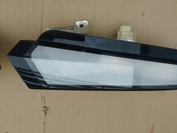 Iveco Daily IV 2014 Indicadores Esquerdo Direito Conjunto OEM 5801874640 image 4