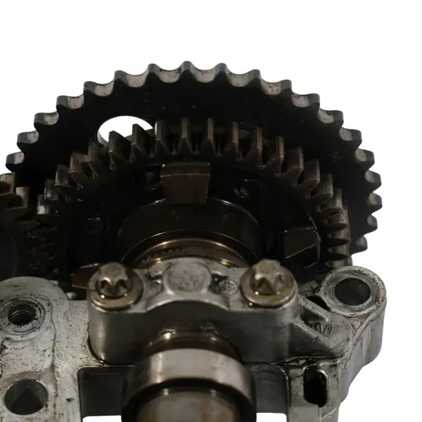 BMW N57 Diesel Nokka-akselit & Sylinterikansi OEM 8575439 image 10