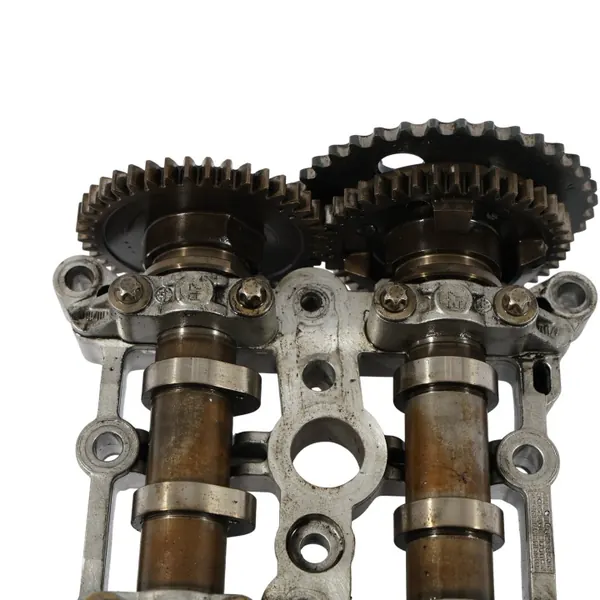 BMW N57 Diesel Nokka-akselit & Sylinterikansi OEM 8575439 image 8