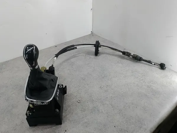 Tringler de changement de vitesse Opel Astra J 1.6 16V image 1