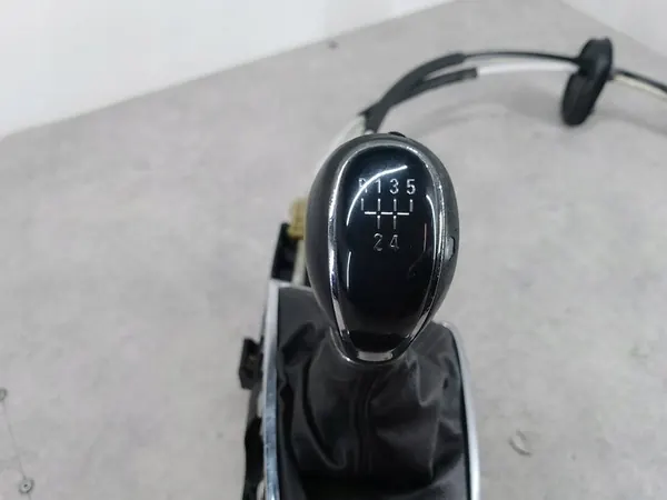 Tringler de changement de vitesse Opel Astra J 1.6 16V image 3