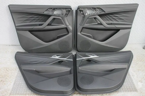 MG HS II Deurbekleding OEM TAPICERKA11458890 Gebruikt image 2