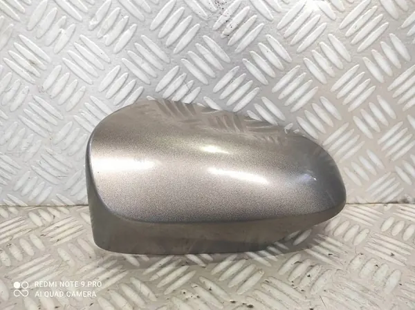 Couvercle de miroir gauche Toyota Yaris III Lift 6402-003 image 1