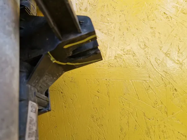 VW T5 LIFT T6 Intercooler Tuulettimen Koko 7E0121253C image 5