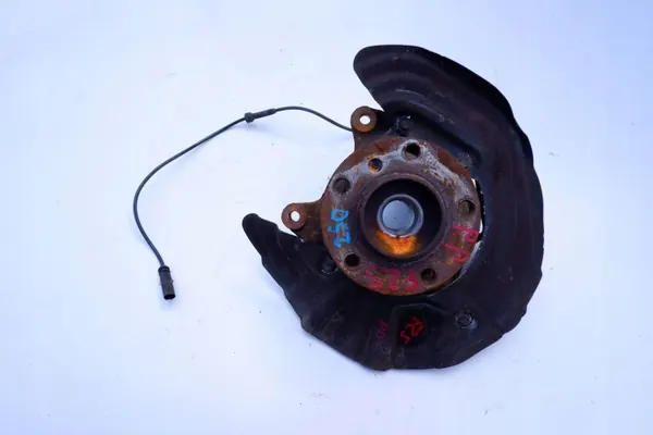 BMW X3 F25 oikea etunivela OEM MRKAAA image 2