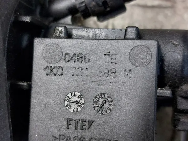 Kopplingsrör + Kopplingspump Golf V 1.6 8V image 3