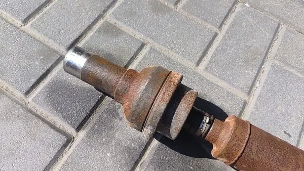 Dodge Ram 09 Drivaxel Kort USA P52123639AA image 3