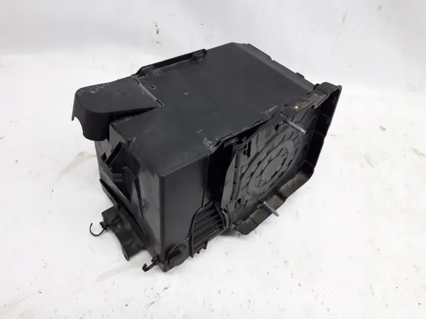 OEM 9801801880 Batterieabdeckung Citroen C3 III image 2