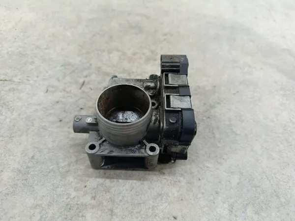 Corps de papillon OEM 55192787 pour Fiat Grande Punto 1.4 image 2