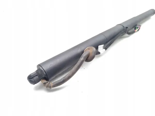 Audi Q2 Heckklappenstütze OEM 81A827851B image 5