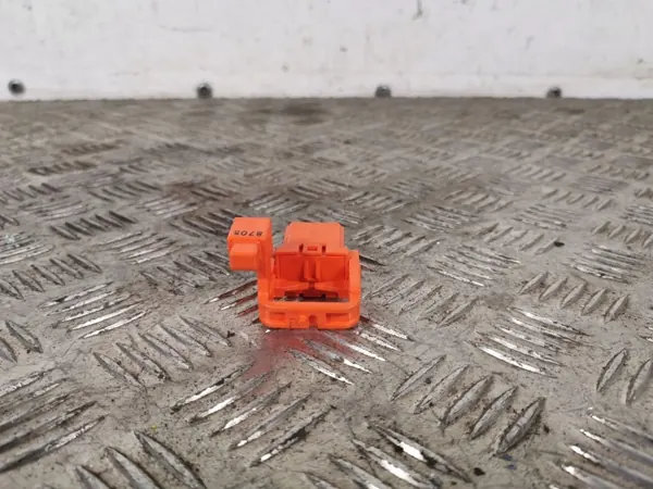 Toyota Prius Pyroteknisk klämma OEM FBZ13280 image 3